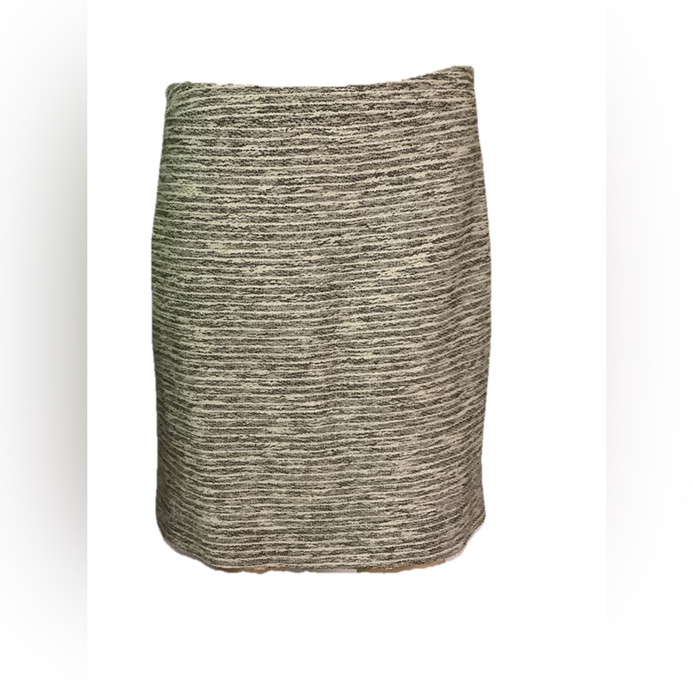Vince Camuto tweed skirt women’s size 4